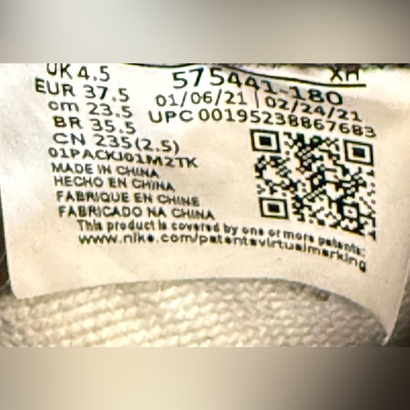 Nike Air Jordan Retro Black White Orange Sneakers - Picture 10 of 10